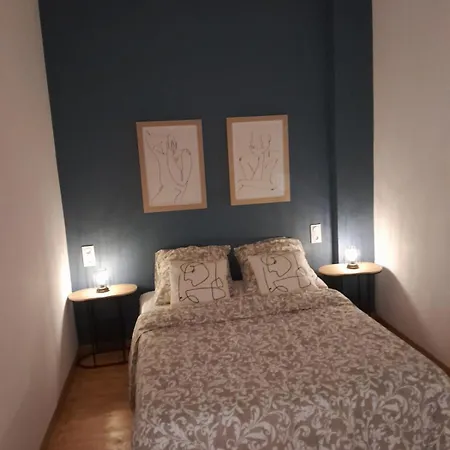 Renovated Charming La Glycine Bleue
