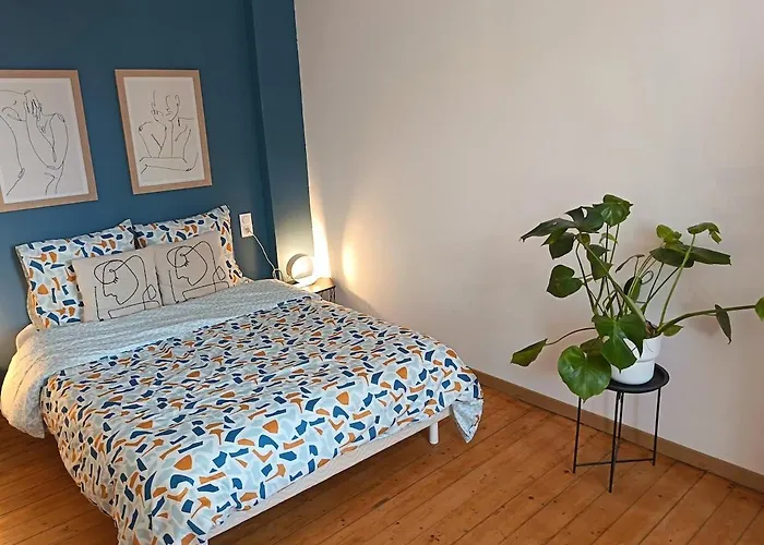 Renovated Charming Appartement *